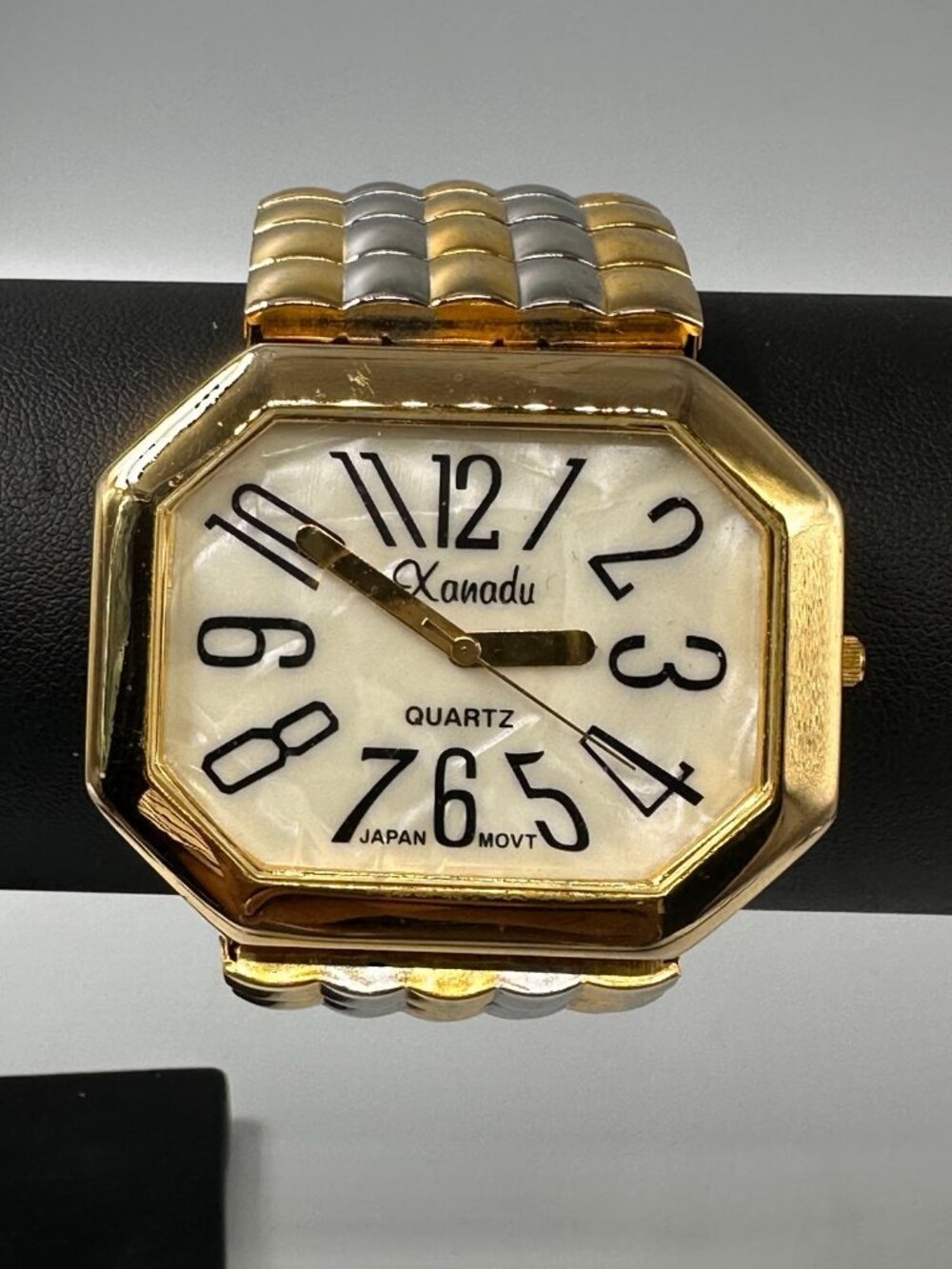 Xanadu Watch Women Silver Gold Two Tone Large Face Stretch Band New Battery